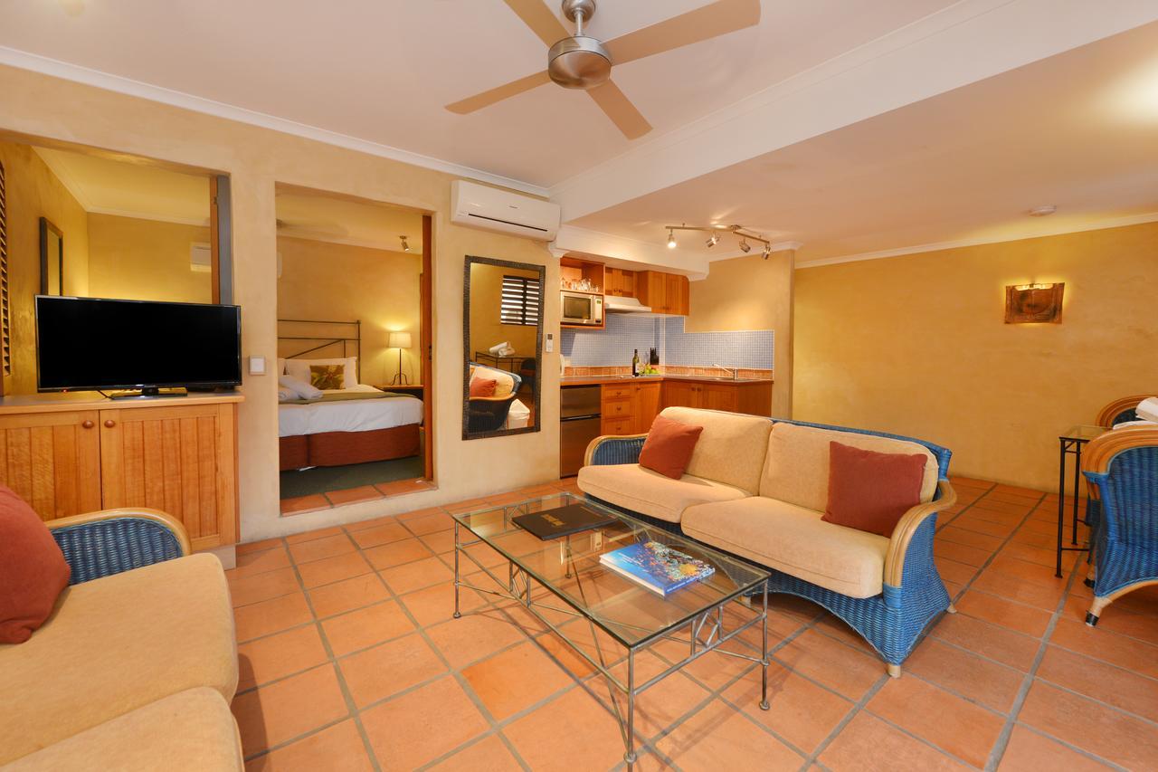 Seascape Apartments At Villa San Michele Port Douglas Exterior foto