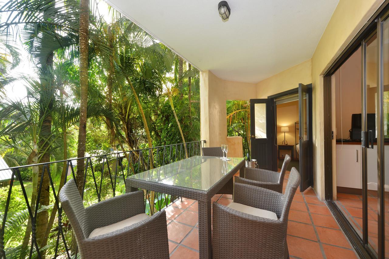 Seascape Apartments At Villa San Michele Port Douglas Exterior foto