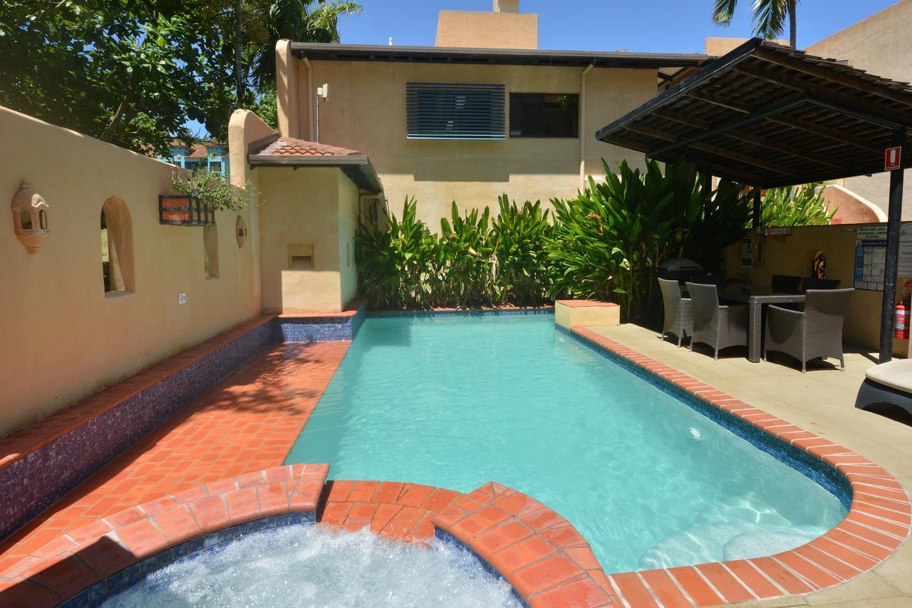 Seascape Apartments At Villa San Michele Port Douglas Exterior foto